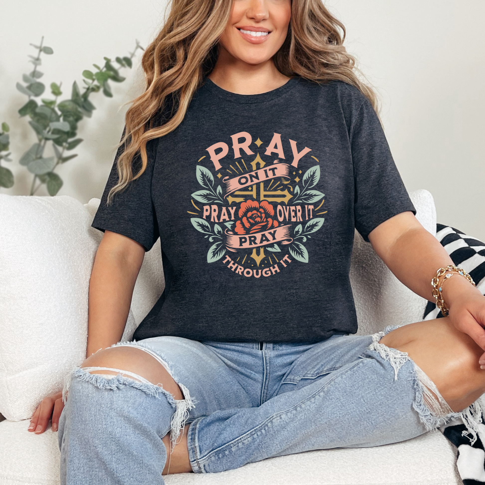 Wholesale Retro Pray Graphic Tee - Black Tee