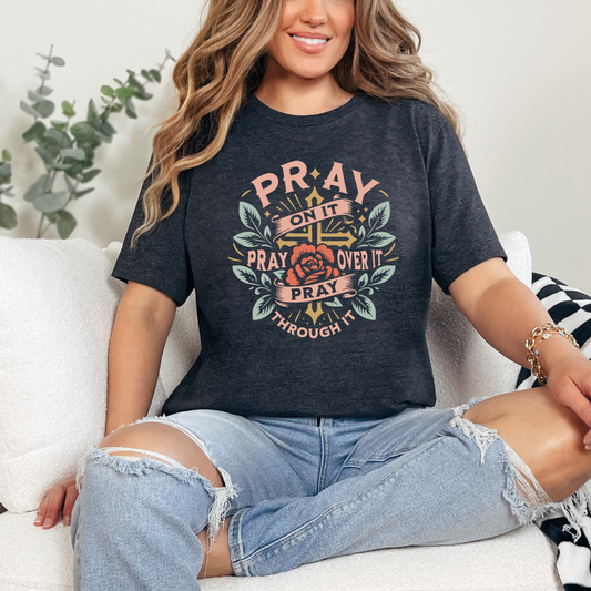 Wholesale Retro Pray Graphic Tee - Black Tee