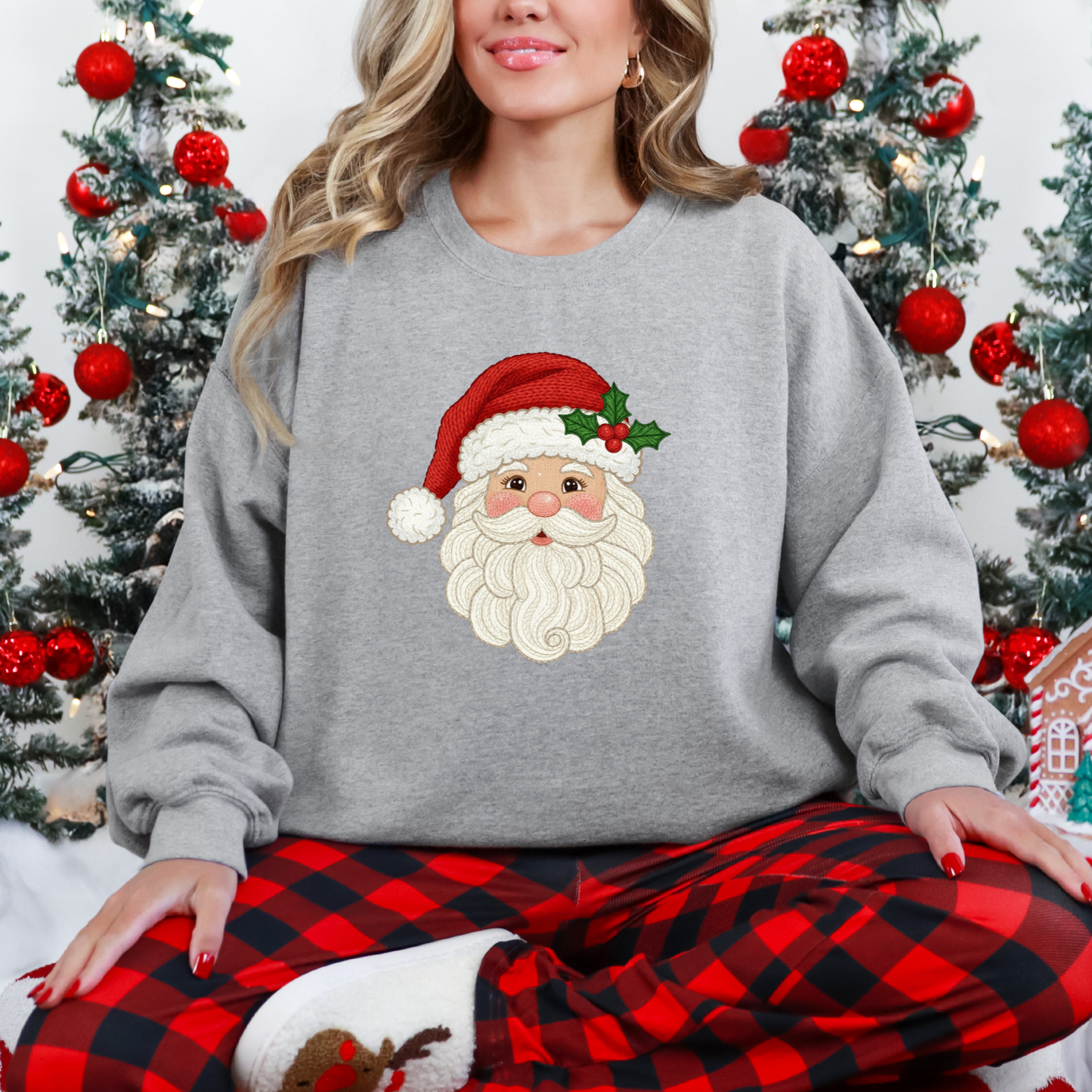 Wholesale Yarn Santa Sweatshirt - Grey Sweatshirt