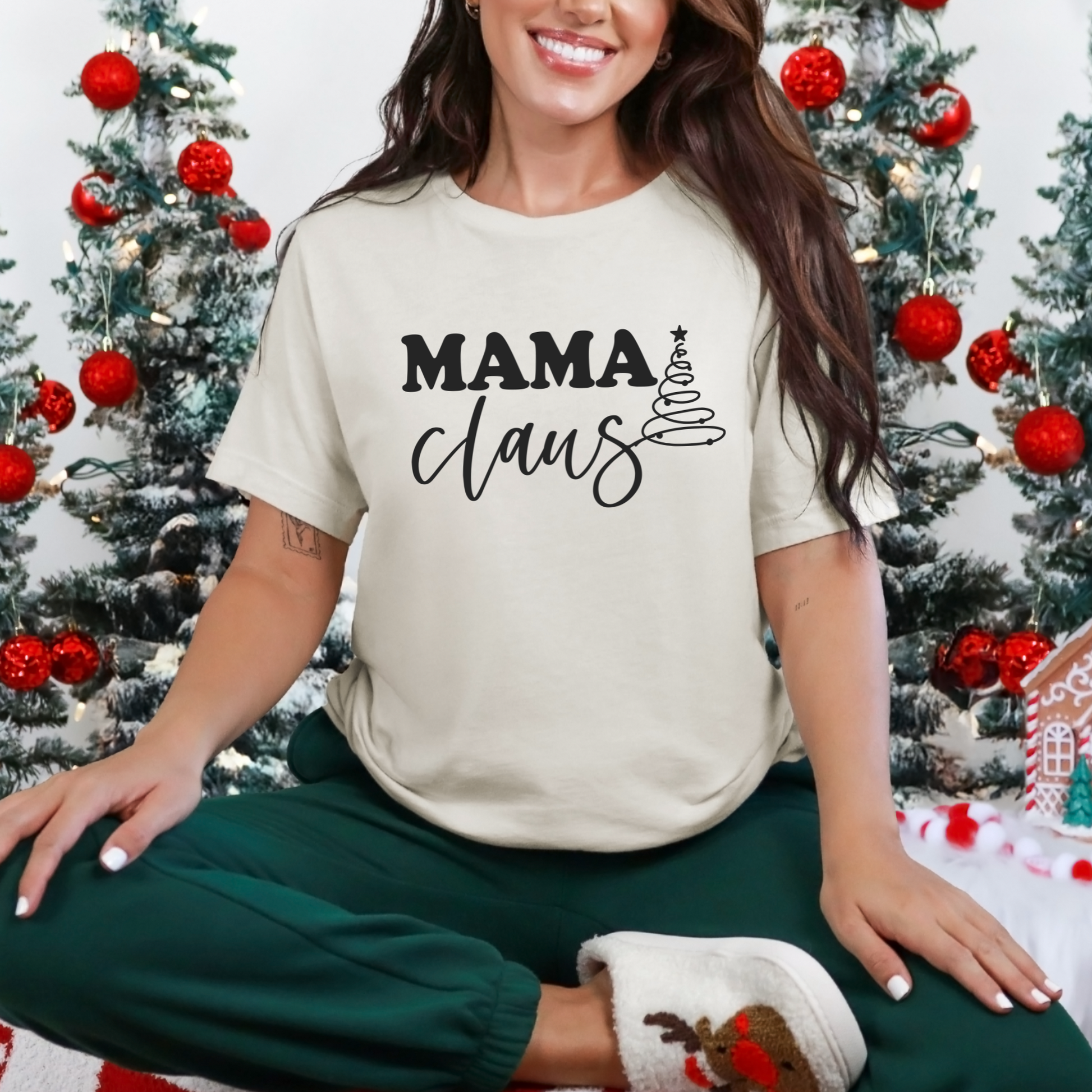 Wholesale Mama Claus Black Graphic Tee - Natural Tee