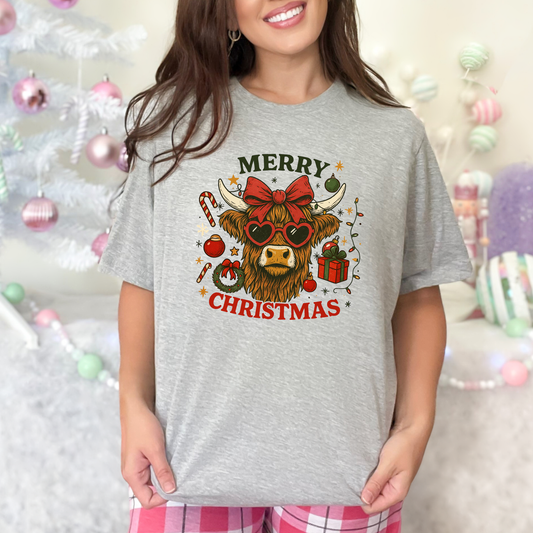 Wholesale Merry Christmas Cow Graphic Tee - Grey Tee