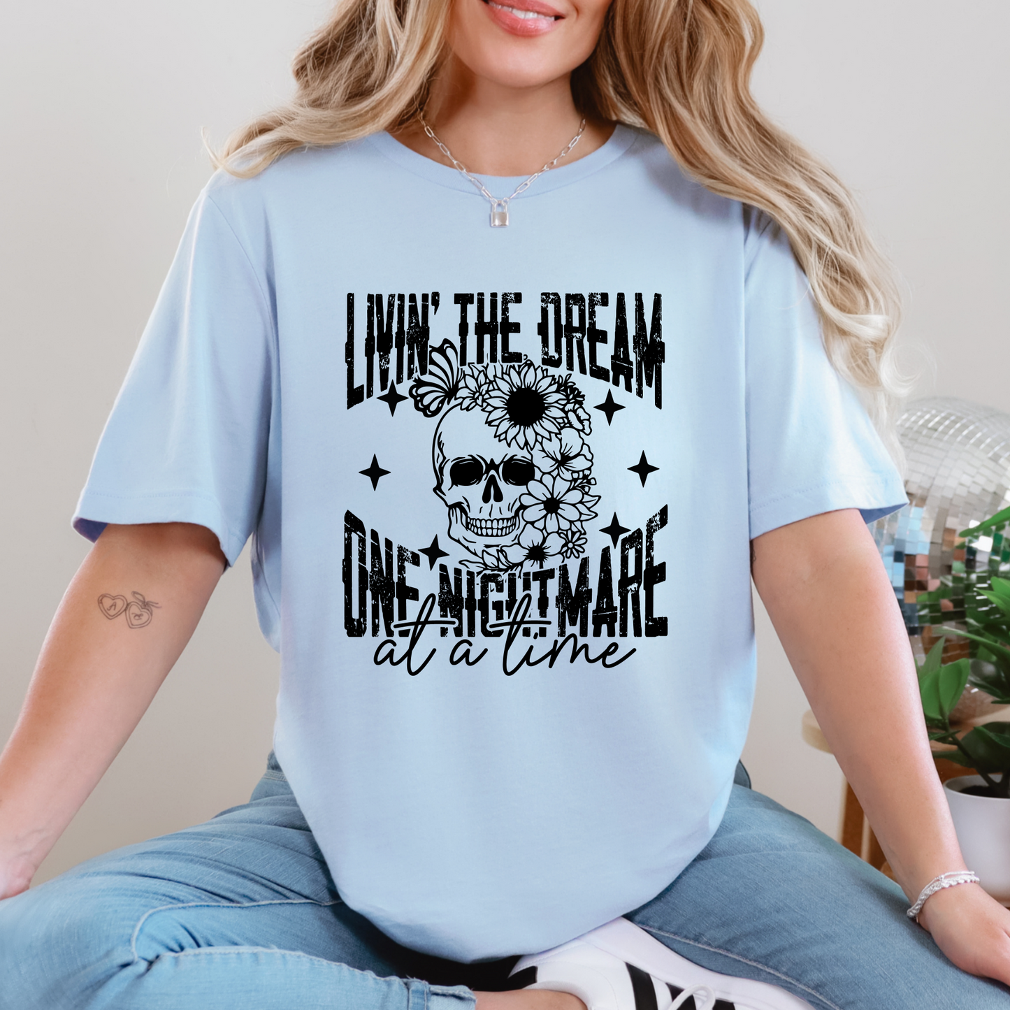 Wholesale Livin the Dream Graphic Tee - Baby Blue Tee
