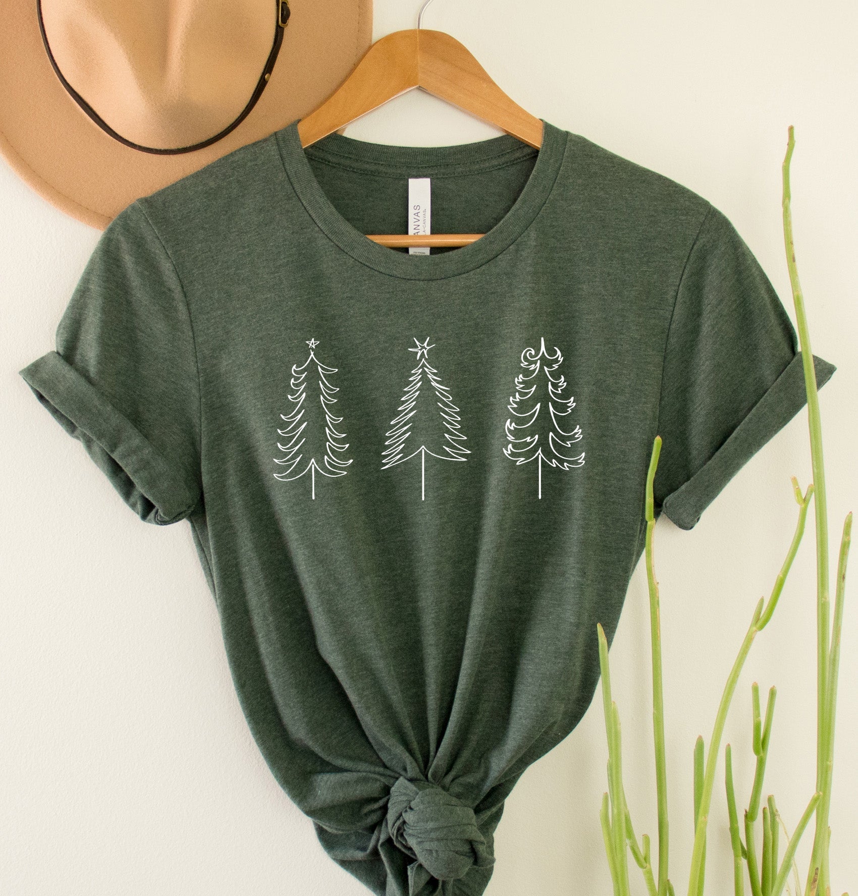Wholesale Christmas Trees Graphic Tee - Heathered Red