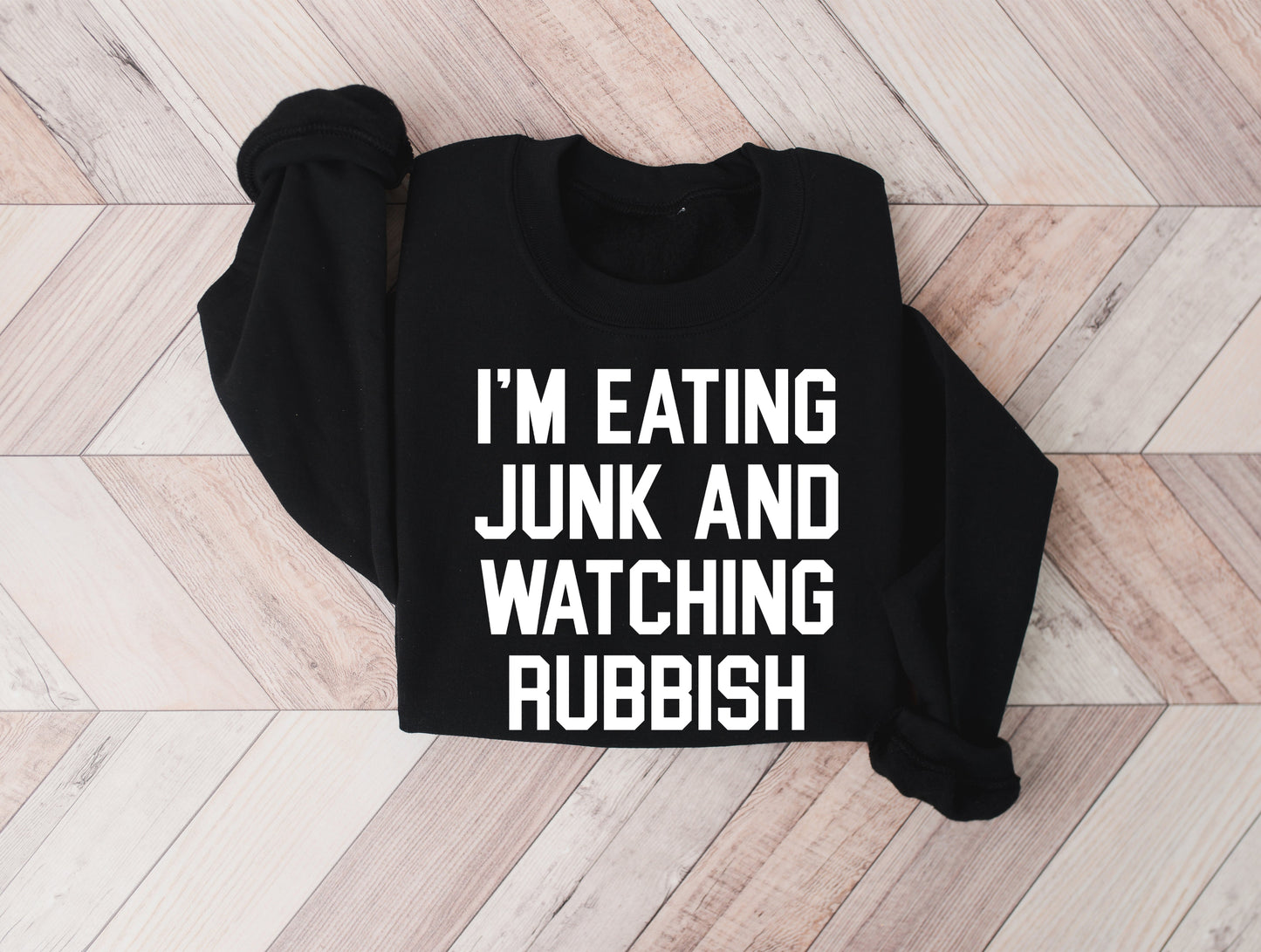Wholesale I'm Eating Junk and Watching Rubbish Graphic Tee - Green Tee