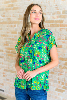  Lizzy Cap Sleeve Top in Green and Royal Watercolor Floral