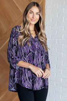  Lizzy Top in Violet and Black Multi Stroke