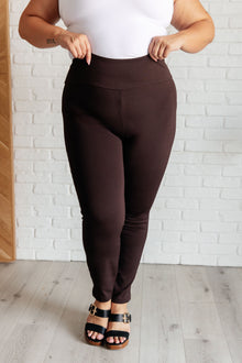  Magic Skinny 28" Pants in Chocolate