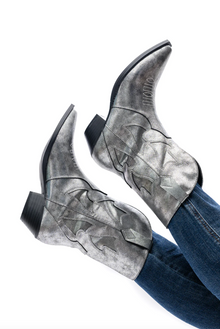  Jersey Metallic Boot in Silver