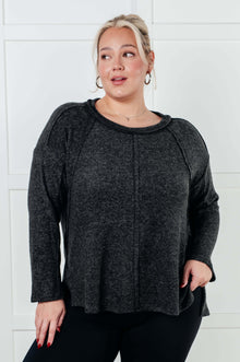  Simple Silhouette Brushed Hacci Sweater in Black