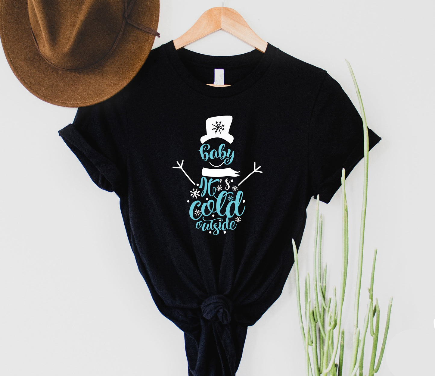 Wholesale Baby it's cold outsid KIDS Graphic Tee - Black