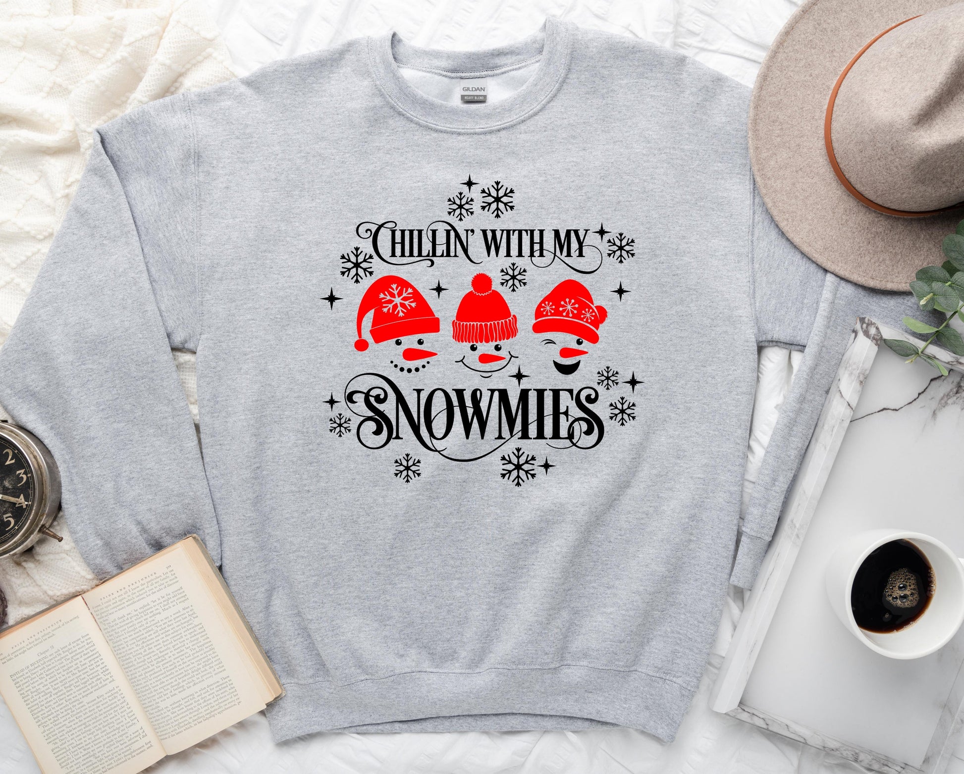 Wholesale Chillin' With My Snowmies sweatshirt - Grey Sweatshirt