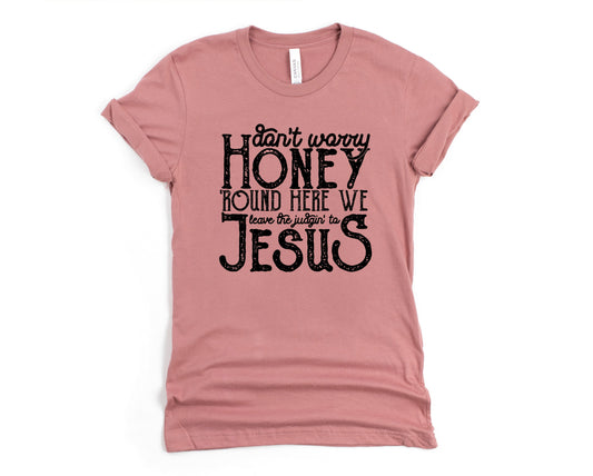 Wholesale Leave the Judgin to Jesus Graphic Tee - Mauve