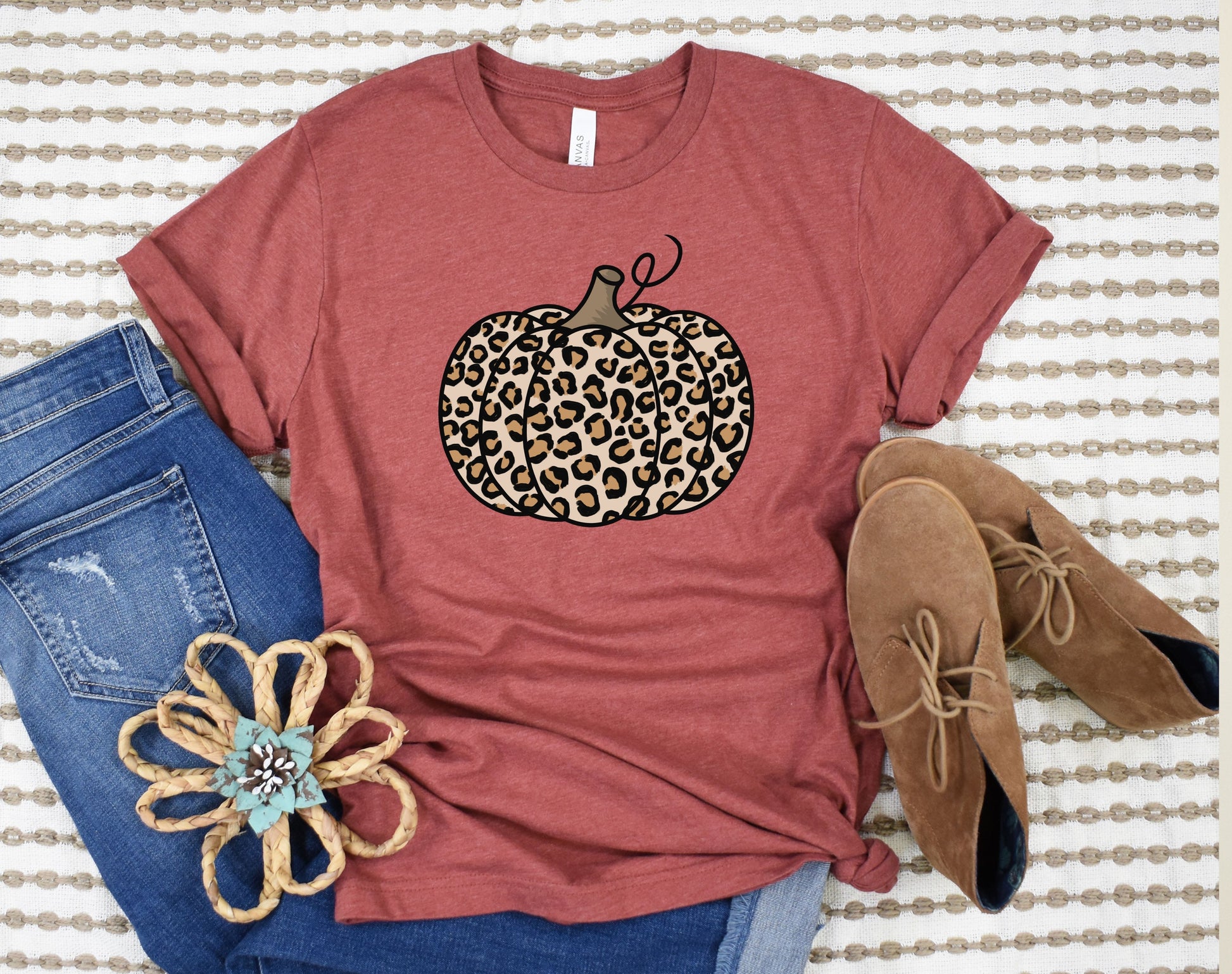 Wholesale Leopard Pumpkin Graphic Tee - Sand