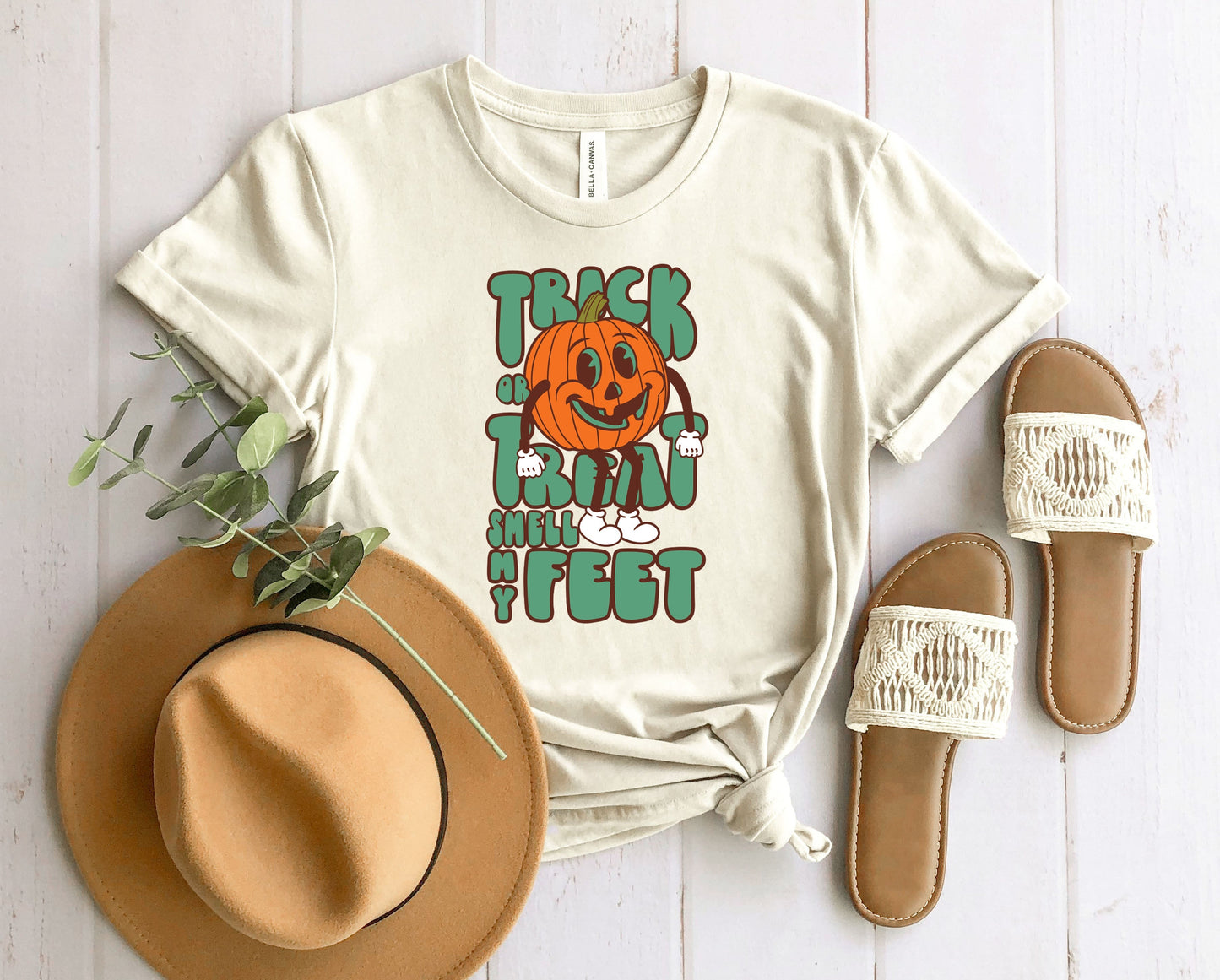 Wholesale Smell my Feet Graphic Tee - Grey